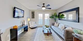 The Slate at Ninety Six Gallery 1