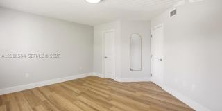 9425 Fontainebleau Blvd Gallery 10