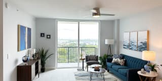 Sea View at Dania Gallery 43