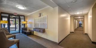 2-bedroom w/H&HW * One Block to BU Gallery 8