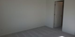 Exquisite 3 Bed 2.5 Bath Single Family Home Gallery 34