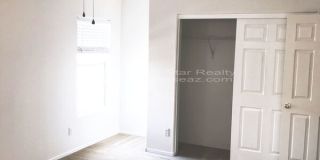 25235 W La Mont Ave Gallery 26