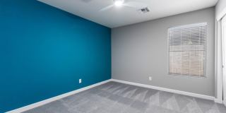 2313 W Straight Arrow Lane Gallery 15