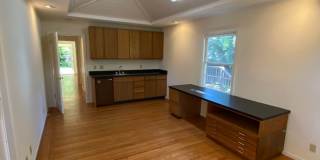 Charming Menlo Park Home with Private Backyard & Beautiful Oak Tree Gallery 15
