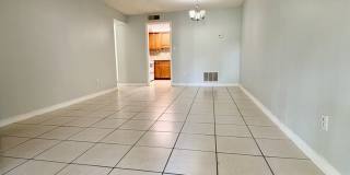 Nice 1/1 apartment - move in now no rent till January Nice 1/1 apartment - move in now no rent till January Gallery 1