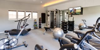 Victory Flats at Elmonica Station Apartments Gallery 6