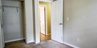 614 Florence Street Gallery 14