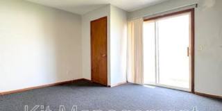 5517 Douglas Gallery 1