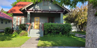 Whitefish 3 Bedroom partially furnished home with garage and private yard Gallery 1