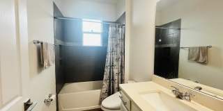 1225 Bristol Oaks Way Gallery 8