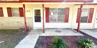 *COMING SOON* Cozy & Convenient – 3 Bedroom Home Near Shopping & Highways! Gallery 4