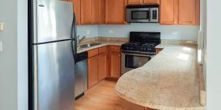 4863-67 N Hermitage Gallery 2