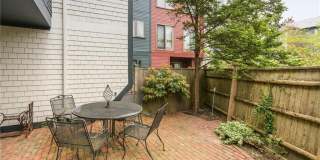 319 Swans Wharf Row Gallery 3