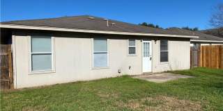 Great one-story 3-bedroom, 2-bath home in Austin’s Colony available for rent! Gallery 34