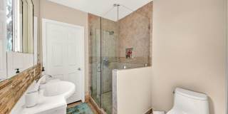 9928 Robbins Dr Gallery 47