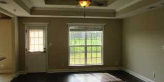 Experience Southern Comfort: Charming 3 Bed/2 Bath Home in Valdosta, GA Gallery 3