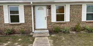 3220 Redwood Ln Gallery 1