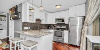 1340 N Dearborn St Gallery 1