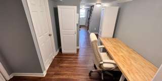 327 RIGHTER Street Gallery 22