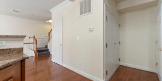 Elegant Townhome in Sought-After Groveton Woods Gallery 13