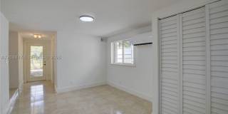 616 SW 11th Ct Gallery 36