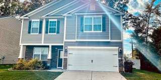 Captivating Single Family Home | 3 BR/2.5BA | 1-Car Covered Parking |In Highland Park Gallery 1