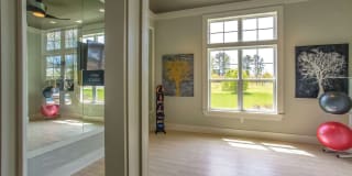 Boulevard at 3200 Gallery 10