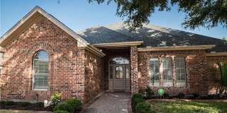 5917 North Cynthia Street Gallery 1