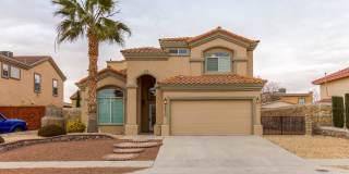 Charming 3 Bedroom Home with Refrigerated Air and Sparkling Pool for Rent Gallery 1