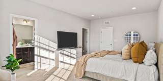7709 PRESIDENTIAL Parkway Gallery 18