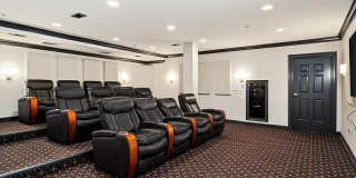 1735 Peachtree Street NE #428 Gallery 30