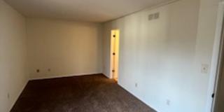 3 bedroom, 2.5 bath townhome: Cedar Grove Townhomes. *6-MONTH LEASES ACCEPTED!* Gallery 9