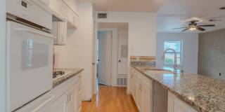 5103 Guinevere Gallery 14