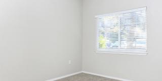 Creekside At Palmer Park Apartments Gallery 15