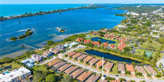 3929 WAYPOINT AVENUE Gallery 37