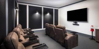 Senior Housing - Arella on Jones Gallery 67