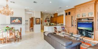 19471 NE 14th Ct Gallery 18