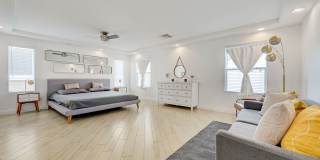 FANTASTIC FULLY UPGRADED FURNISHED RENTAL LOCATED IN THE SOUTHWEST!!! Gallery 29