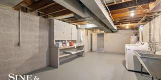 835 Harcourt Gallery 29