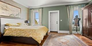 1007 N CALVERT ST Gallery 21