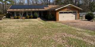 305 Glen Oak Drive Gallery 1