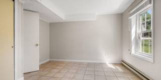 222 APPLE BLOSSOM Court Gallery 37