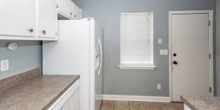 2 Bedroom, 1.5 Bathroom Townhome in Island Bluff - James Island Gallery 16