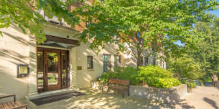 1900 Lamont Gallery 29