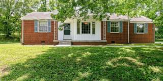Cozy One Story, 3 bedroom, 2 baths, 1411 sqft Cozy One Story, 3 bedroom, 2 baths, 1411 sqft Gallery 1