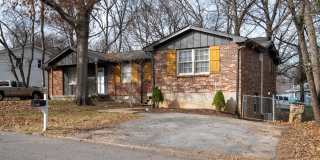 561 Singer Drive - B Gallery 1
