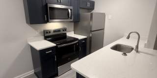 803 6th Avenue South - Apt D Gallery 17