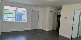 1842 Madison St Gallery 8