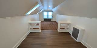 1105 Queen Street Gallery 5