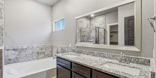 BEAUTIFUL FAR EAST HOME RIGHT OFF I-10, PET FRIENDLY WITH NO BREED RESTRICTIONS Gallery 21